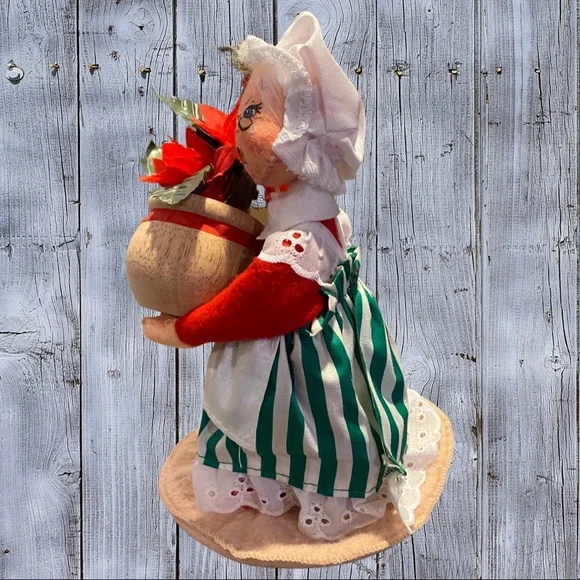 Annalee Vintage 1993 Mrs Claus. NWT - Picture 2 of 7